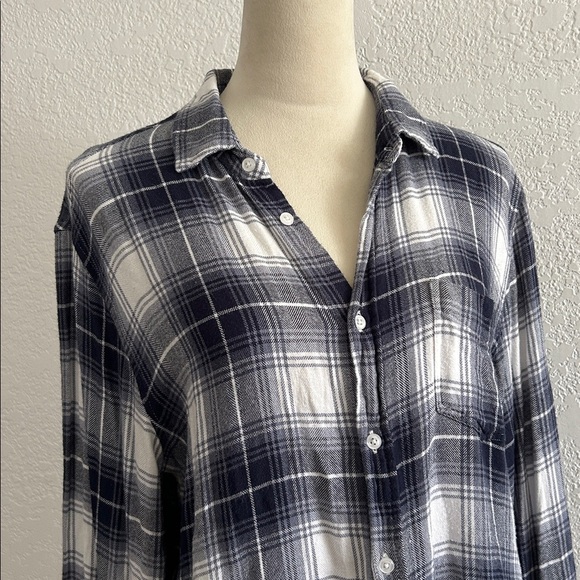 Rails Hunter Plaid Button Up Long Sleeve Shirt in Navy Blue and White - Picture 3 of 7